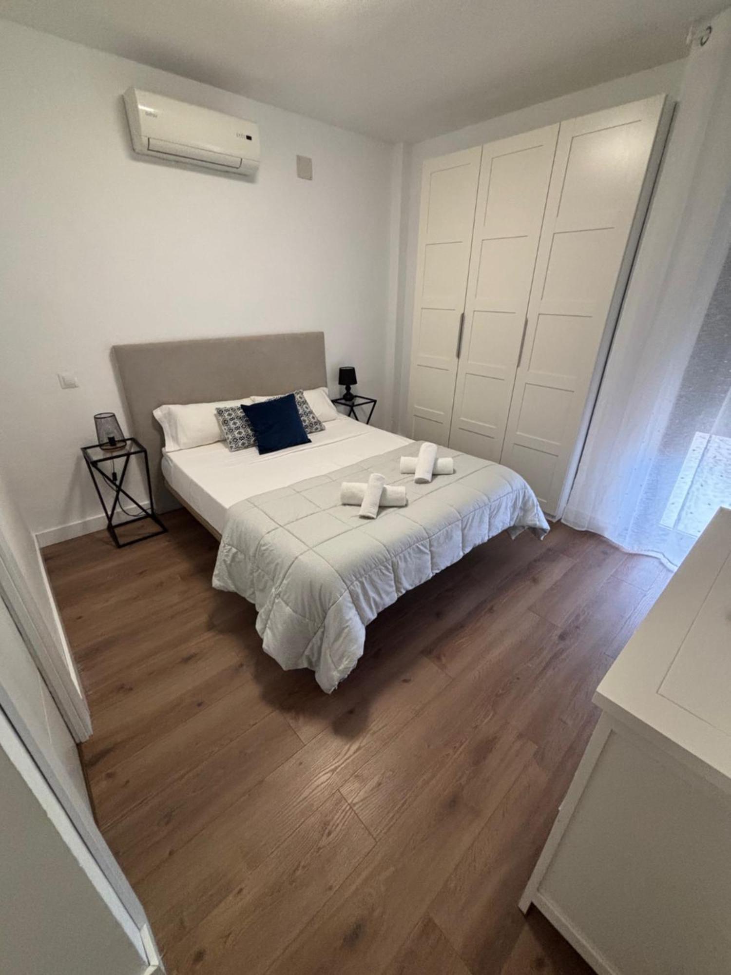 Aprtamentos En Torreblanca * Fuengirola